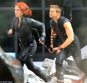 Hawkeye-Black-Widow-Weapons-Avengers