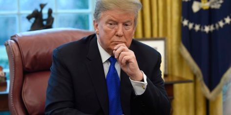 Trump at Resolute desk